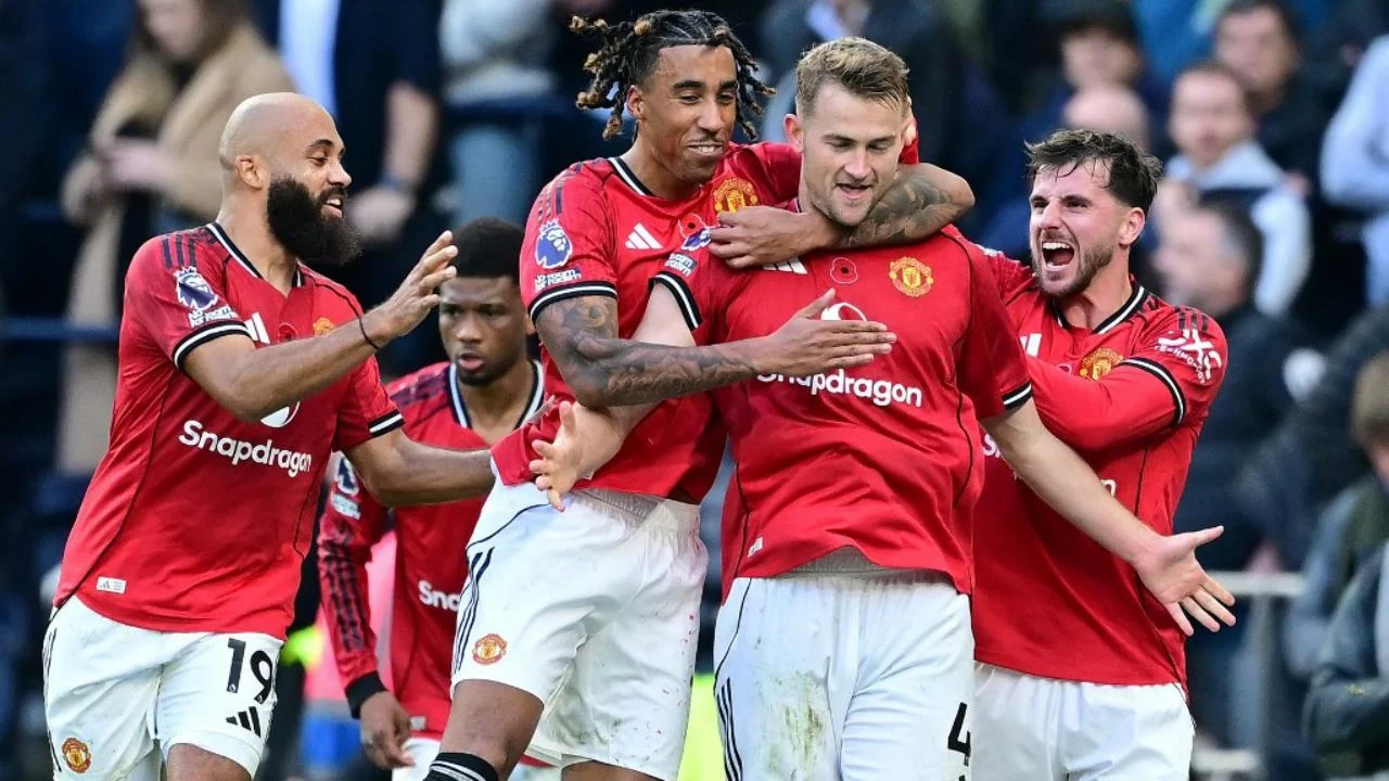 Manchester United Kehilangan Target Utama, Kini Bidik 6 Winger Baru Pasca Gagal Rekrut Crysencio Summerville