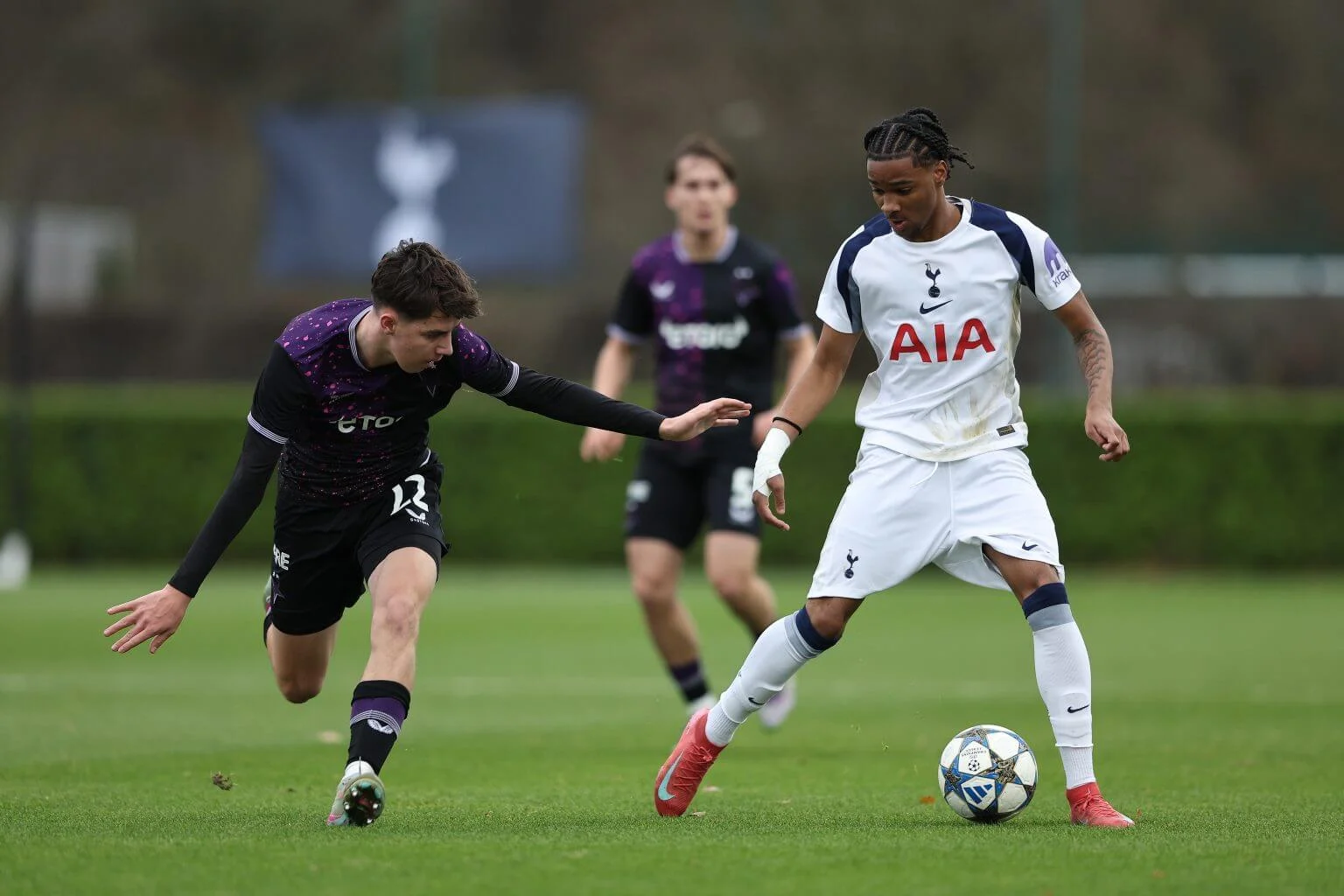 Sensasi Transfer: Manchester United Sikat Wonderkid Tottenham, Tynan Thompson, Demi Rp193 Miliar!