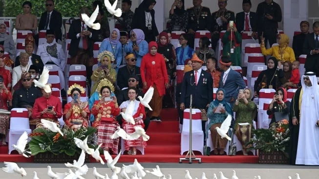 Dari Kelereng Hingga Elitisme: Jejak Pergeseran Makna HUT RI di Istana Merdeka