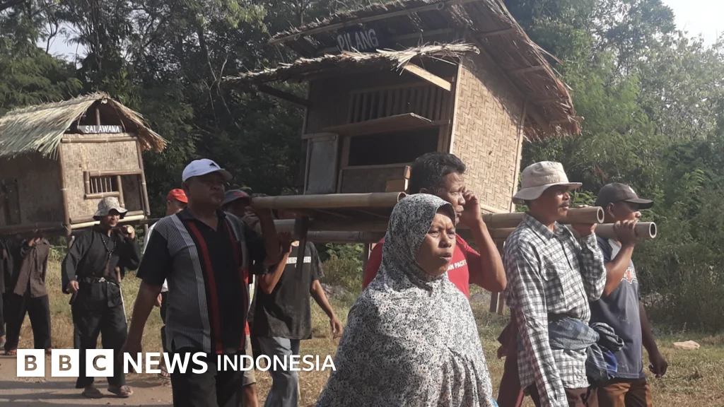 Konflik Lahan Memanas, Warga Bakar 8 Bangunan Milik Perusahaan di Lampung Tengah | BERUT