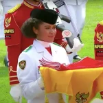 Momen Bersejarah: Celina Olivia Theo, Si Pembawa Baki Bendera Pusaka HUT ke-81 RI, Ternyata Siswi Berprestasi!